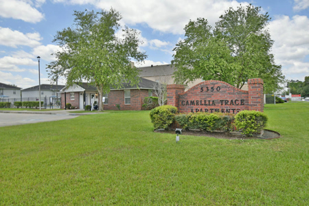 Camellia Trace-1-signage-1414-1200w